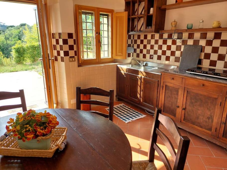 インプルネータDependance Nel Chianti A Pochi Minuti Da Firenzeアパートメント エクステリア 写真